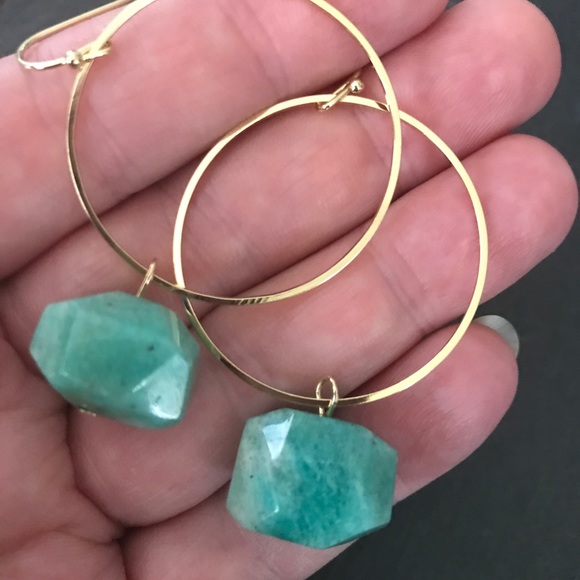 Gold toned hoop earrings with Aventurine - Picture 7 of 8